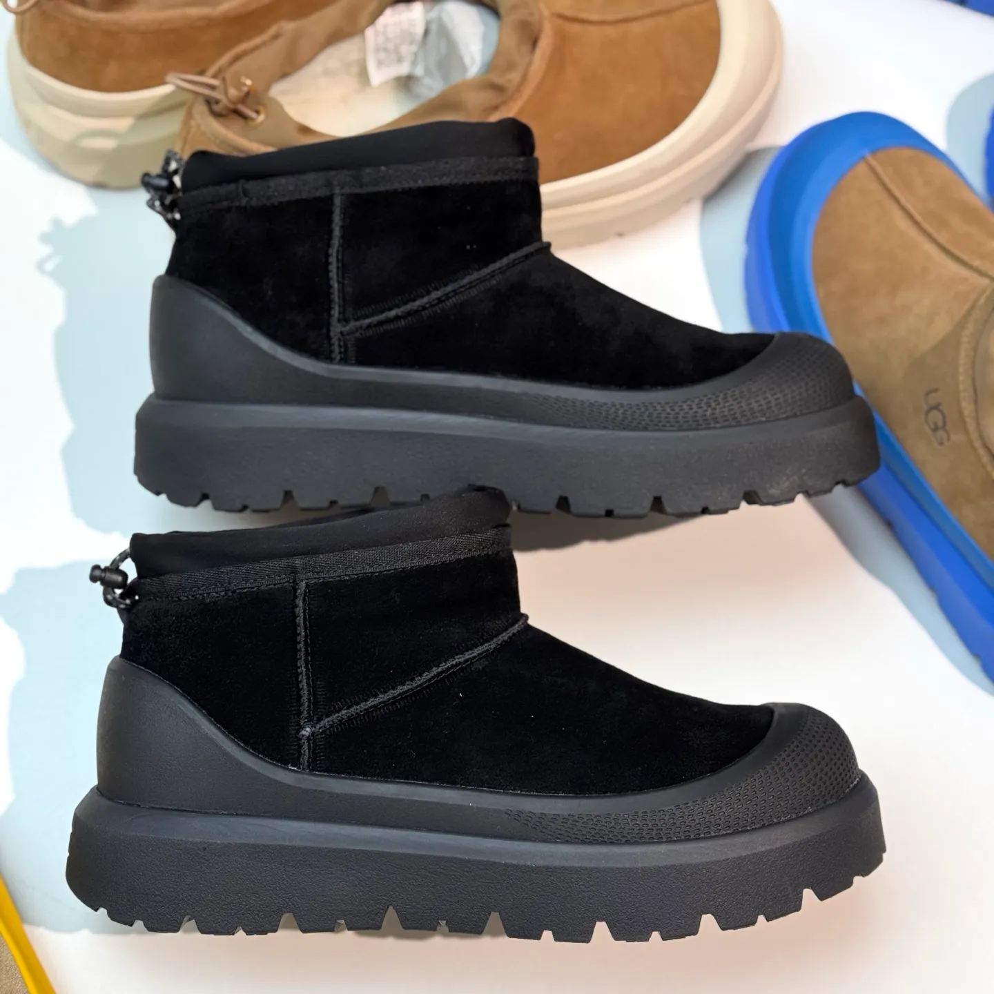 Local 💰600 2025 new Wang Yibo 4196 exclusive version original OEM grade UGG Wang Yibo same model high-end exclusive supply pyramid-top workmanship quality high-end needs to come #big advantage supply❗️❗️❗️ low-top men's and women's shoes size: 36 37 38 39 40 41 42 43 44 45